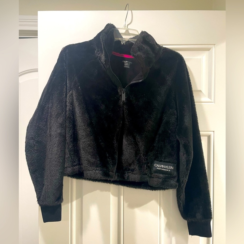 Calvin Klein Performance Women’s Quarter Zip Pullover